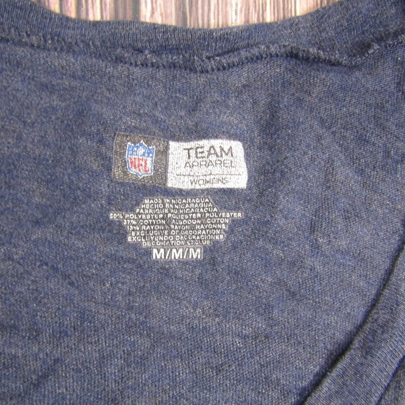 Chicago Bears Shirt Womens Medium Navy Blue NFL Football V Neck Short Sleeve Tee - Picture 2 of 3